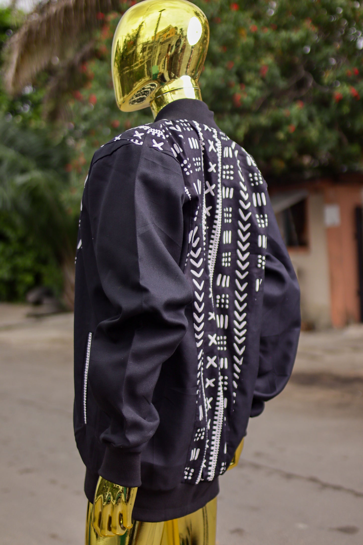 Xoxo - Vee jacket